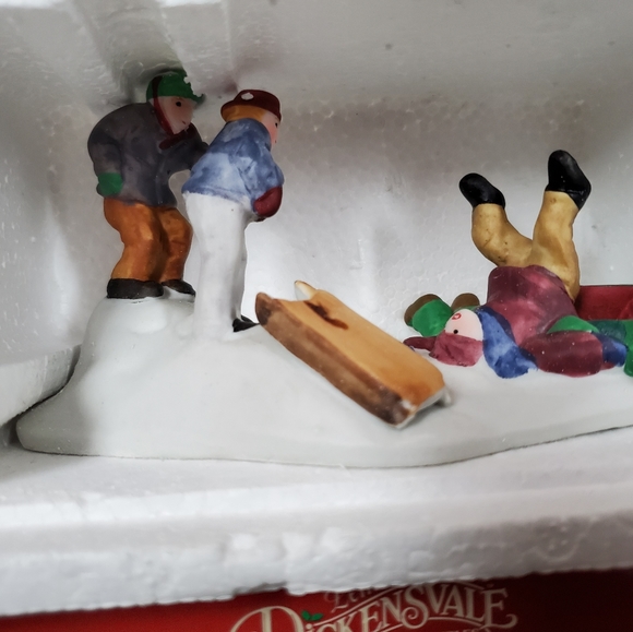 Lemax - Picture 5 of 10